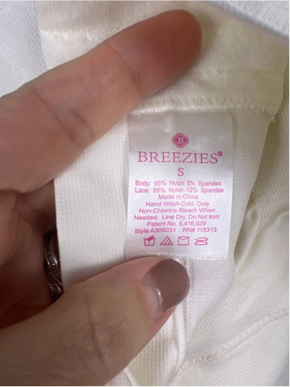 Breezies Lace Back Closure Bra Small Ivory White Wireless Comfort Support Brale - Picture 4 of 4